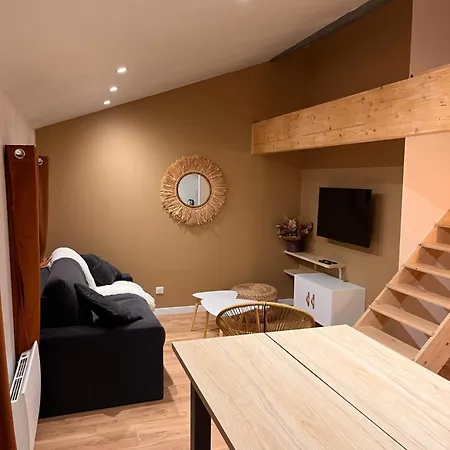 De L'houmeau - Proche Gare Apartman