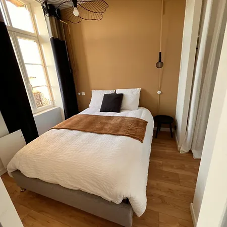 De L'houmeau - Proche Gare Apartman