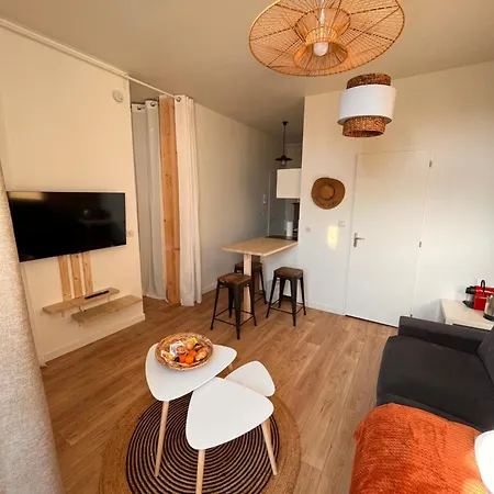 De L'houmeau - Proche Gare Apartman