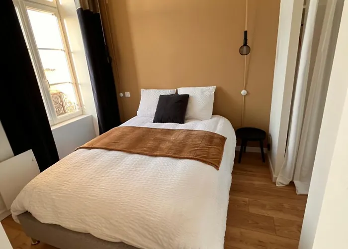 De L'houmeau - Proche Gare 公寓